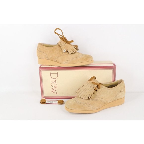 NOS Vintage 90s Streetwear Womens 7.5 2E Platform Pigskin Fringed Shoes Camel